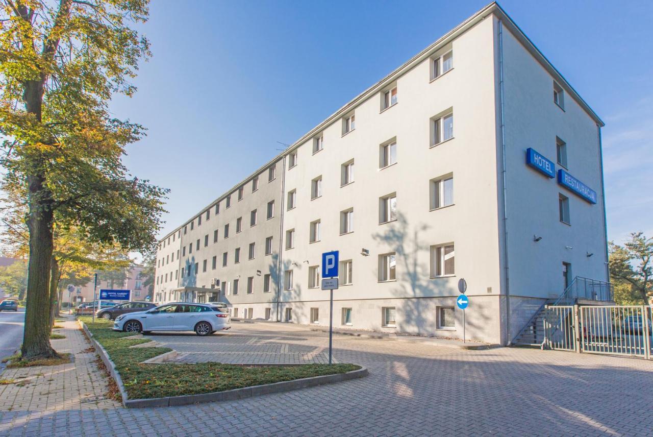 Hotel Labedy Gliwice Eksteriør bilde